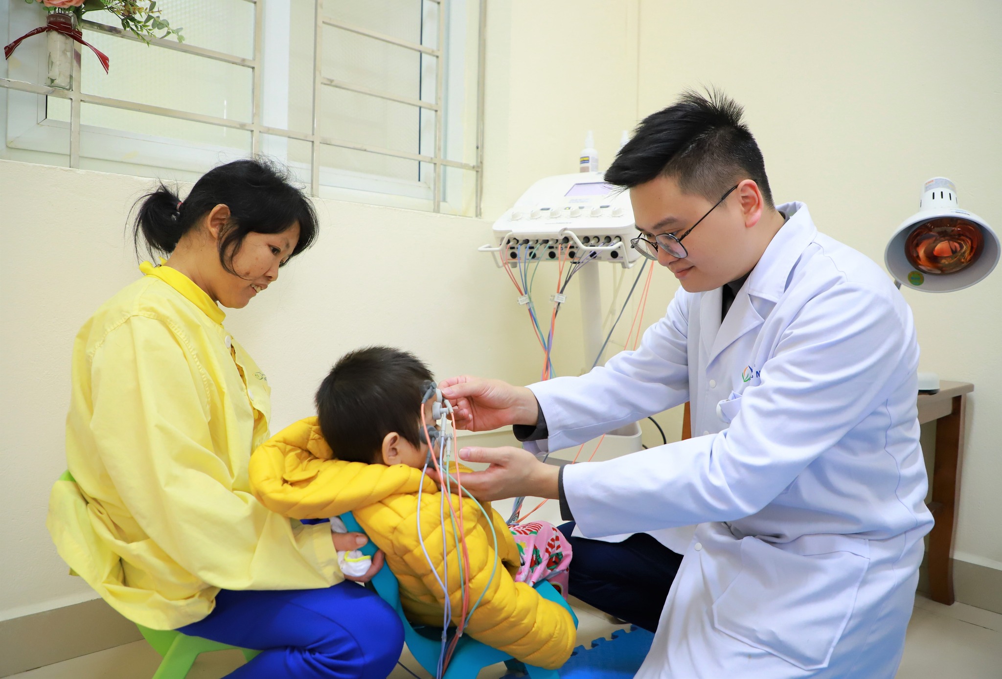 Phụ Huynh Cần Chuẩn Bị Gì Khi Đưa Trẻ Đi Khám?