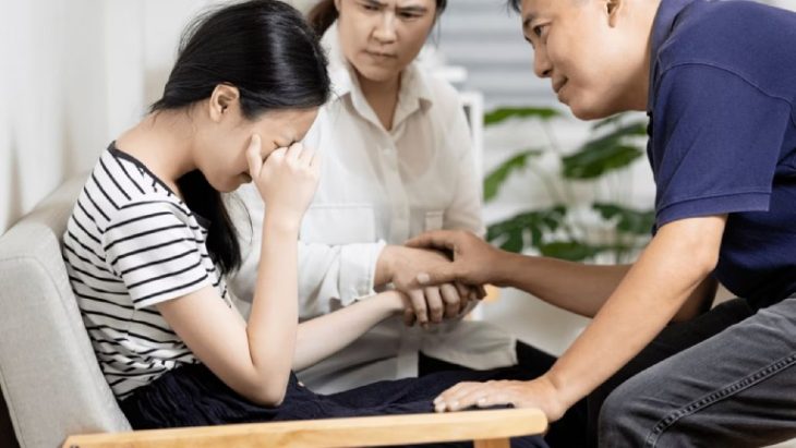 Khi Nào Gia Đình Nên Đi Trị Liệu Tâm Lý